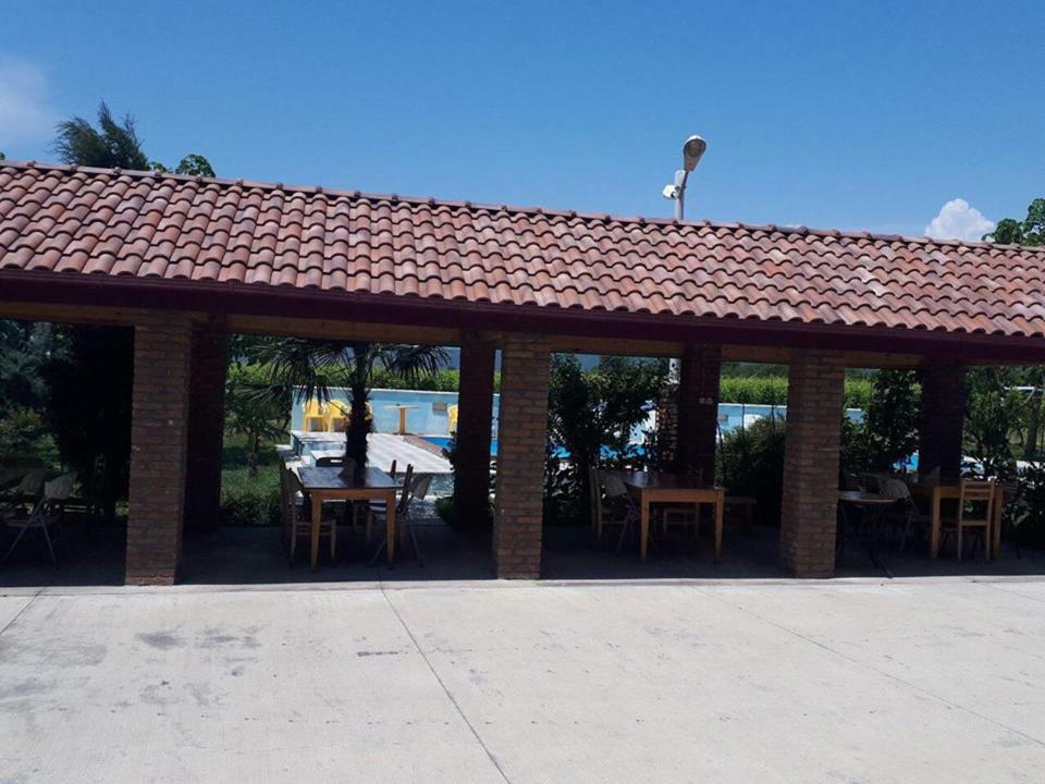 Shaloshvili'S Cellar Hotel Shilda Екстериор снимка
